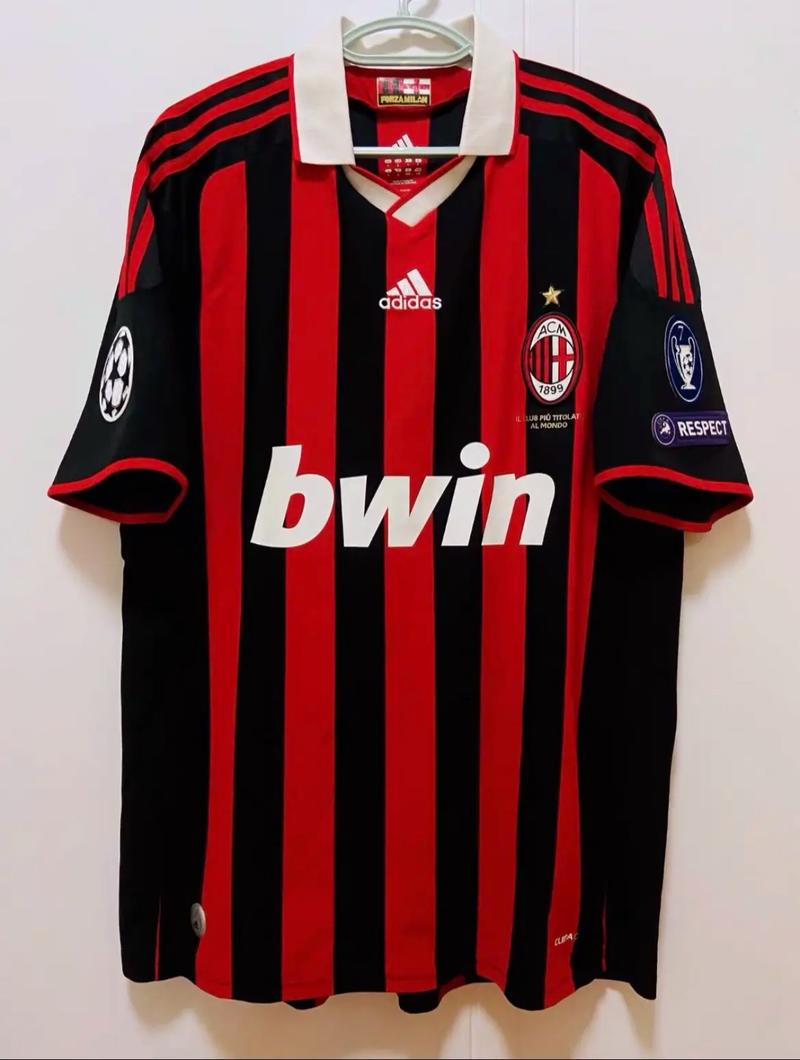 马卡：许多球探想在青年欧冠上考察霍安，但他却没参加比赛（马卡：多名球探原计划在青年欧冠考察霍安，结果他未出场）