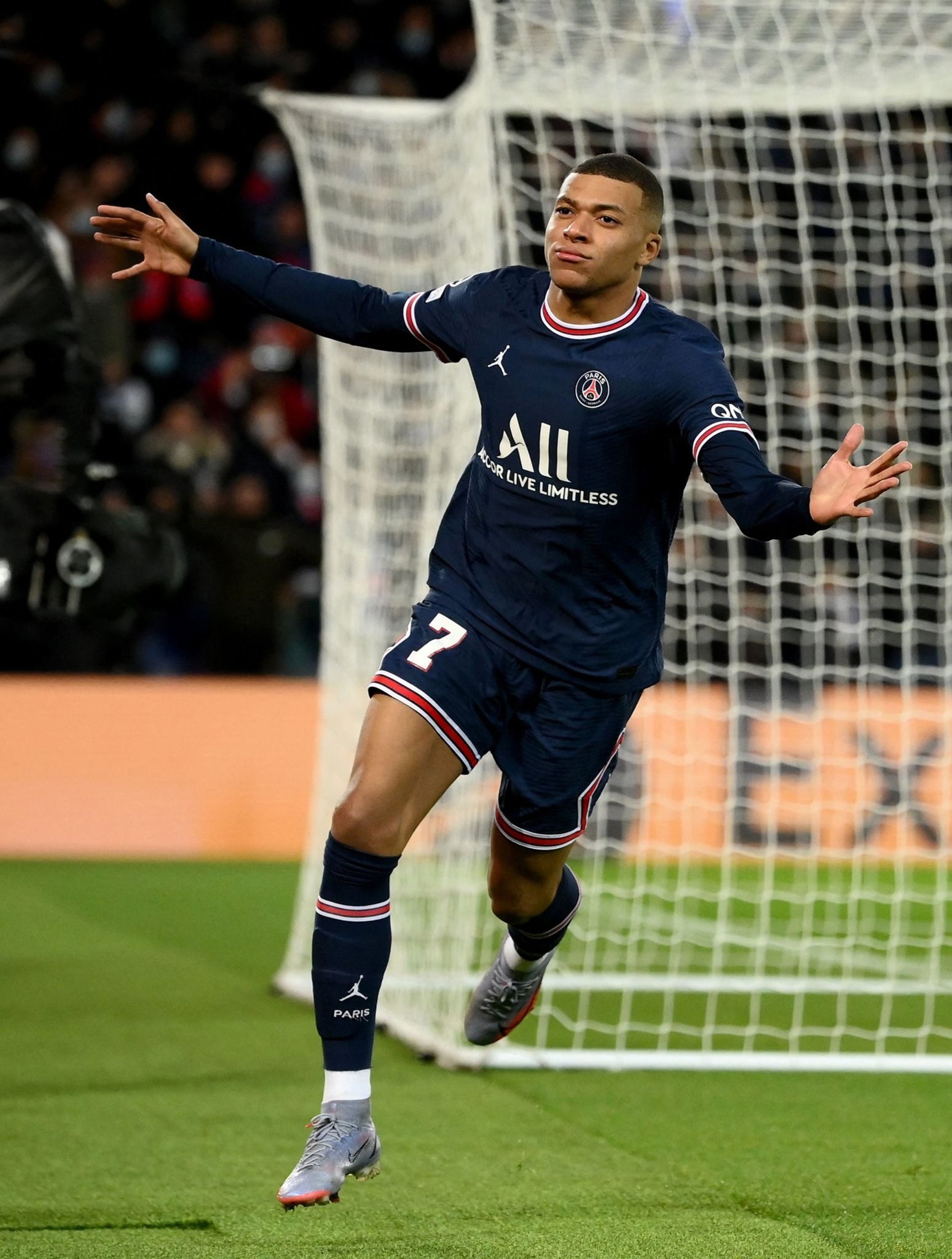 辽宁输广州！俞泽辰+3外尽力，奥利弗攻守全崩，王岚嵚付豪太铁！