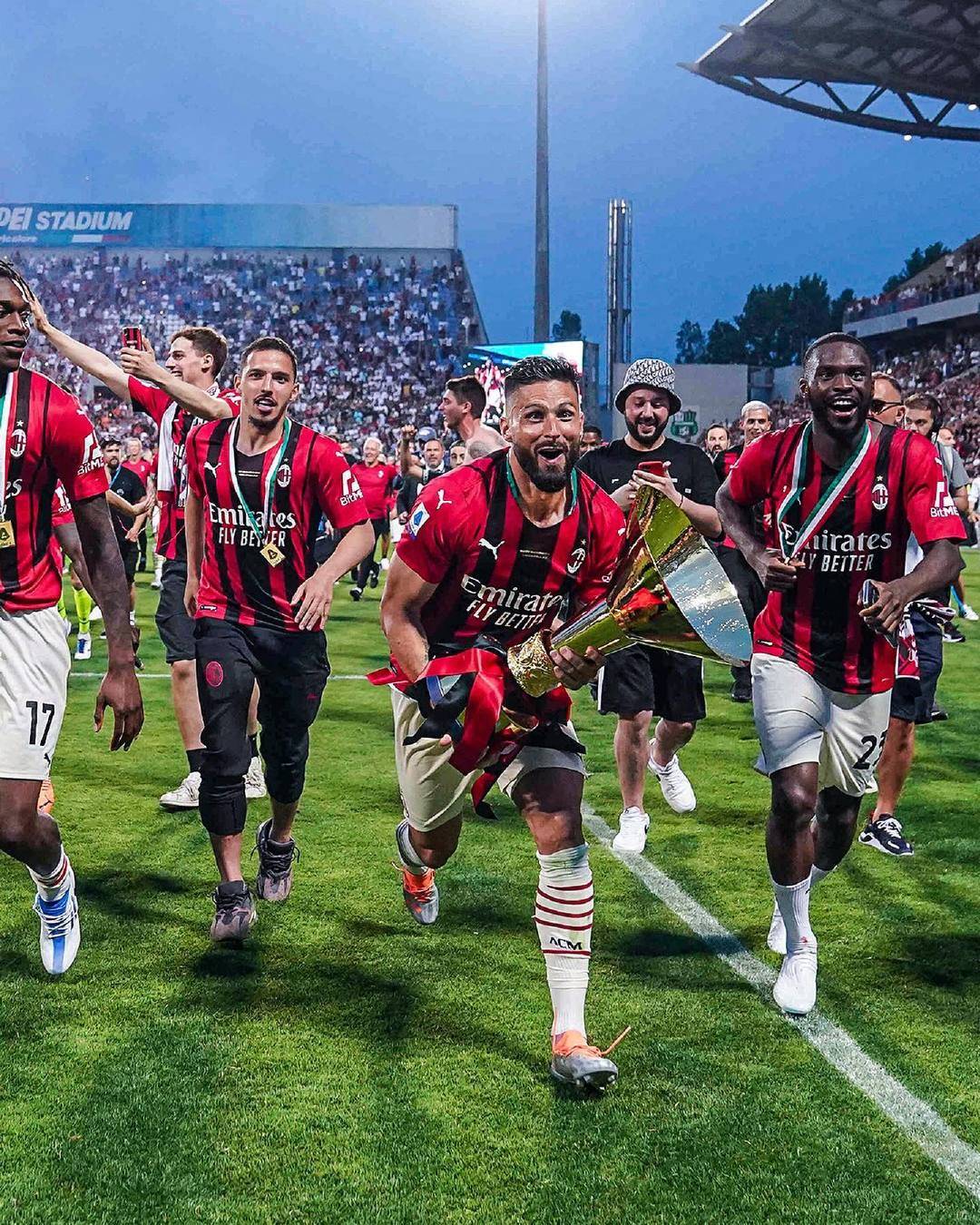 2025-26橄榄球挑战杯R1酋长战胜猎豹