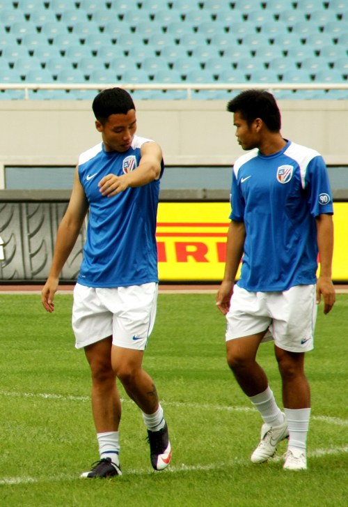 经纪人：格纳布里在拜仁感到舒适，双方都很清楚彼此的意义（经纪人：格纳布里在拜仁很自在，双方对彼此的重要性了然于心）