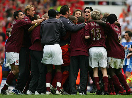 U22国足本期名单与熊猫杯名单对比：刘诚宇、汪士钦落选（U22国足最新集训名单对比熊猫杯：刘诚宇、汪士钦未入围）